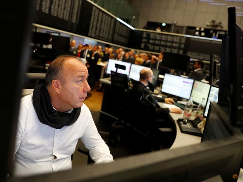 Yields slip, stocks struggle as economic fears grow Yields slip, stocks struggle as economic fears grow