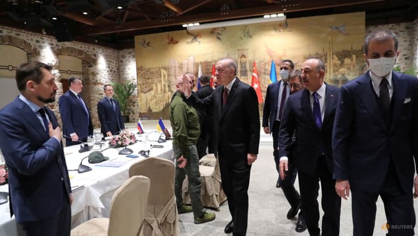 Russia pledges to reduce attack on Kyiv but US warns threat not over Russia pledges to reduce attack on Kyiv but US warns threat not over