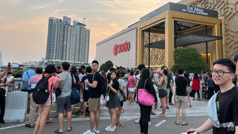 Hundreds evacuated from Johor’s Mid Valley Southkey mall after 'security threat'