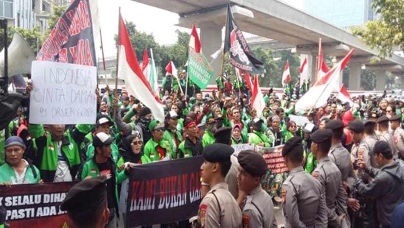 Riders protest in Jakarta over 'Go-Jek is only for the poor' remarks