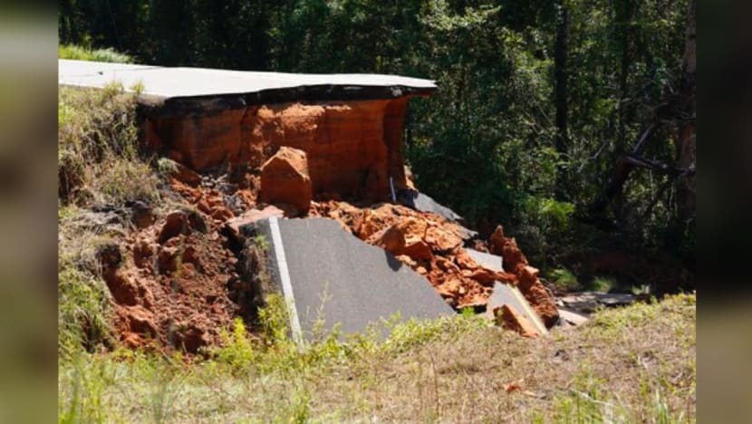 Crash victim recalls terror after Mississippi road collapse