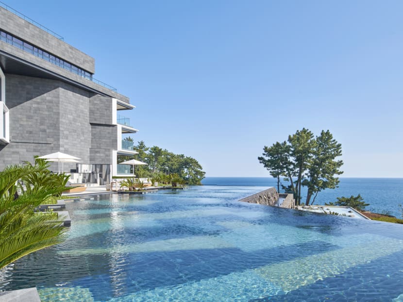 Looking for an idyllic stay with a gorgeous sea view in Jeju, South Korea? Head to JW Marriott Jeju Resort & Spa Looking for an idyllic stay with a gorgeous sea view in Jeju, South Korea? Head to JW Marriott Jeju Resort & Spa