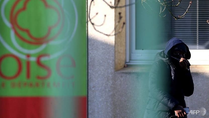 France shuts dozens of schools in bid to contain coronavirus France shuts dozens of schools in bid to contain coronavirus