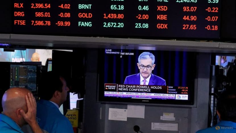 Analysis-New COVID scare sparks rate rethink in markets Analysis-New COVID scare sparks rate rethink in markets