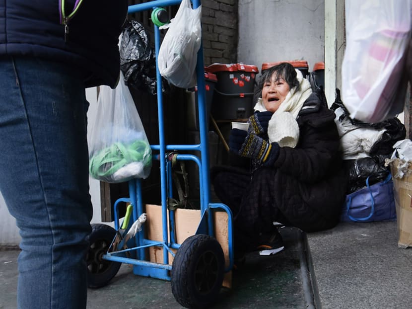 Poor and on their own, South Korea’s elderly who will ‘work until they die’ Poor and on their own, South Korea’s elderly who will ‘work until they die’
