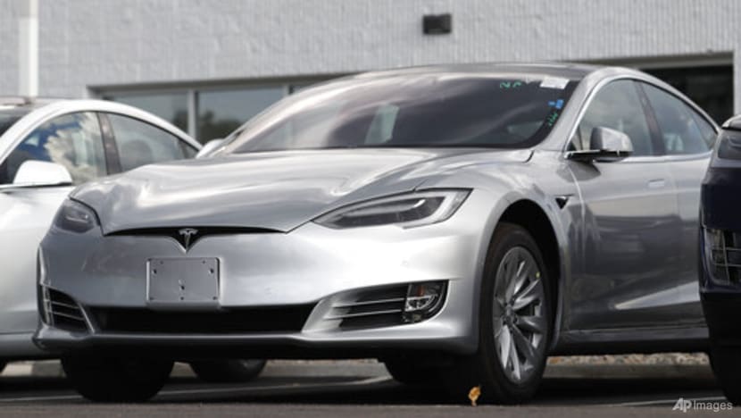 US opens formal safety probe into 765,000 Tesla vehicles US opens formal safety probe into 765,000 Tesla vehicles
