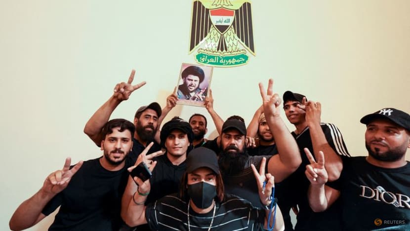Clashes kill 10 as Iraq's Sadr quits politics, loyalists storm complex Clashes kill 10 as Iraq's Sadr quits politics, loyalists storm complex