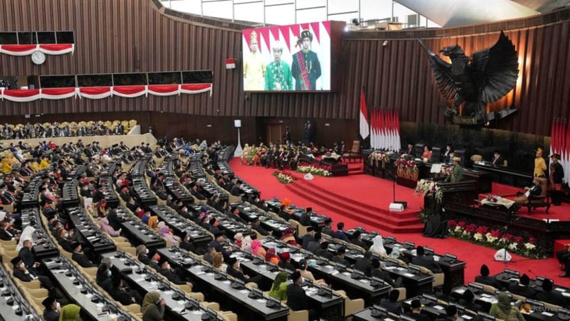Indonesian parliament's key committee approves 2023 budget Indonesian parliament's key committee approves 2023 budget