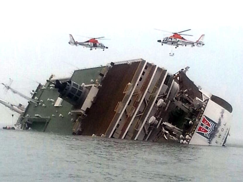 Gallery: 2 dead after ferry sinks off South Korean coast