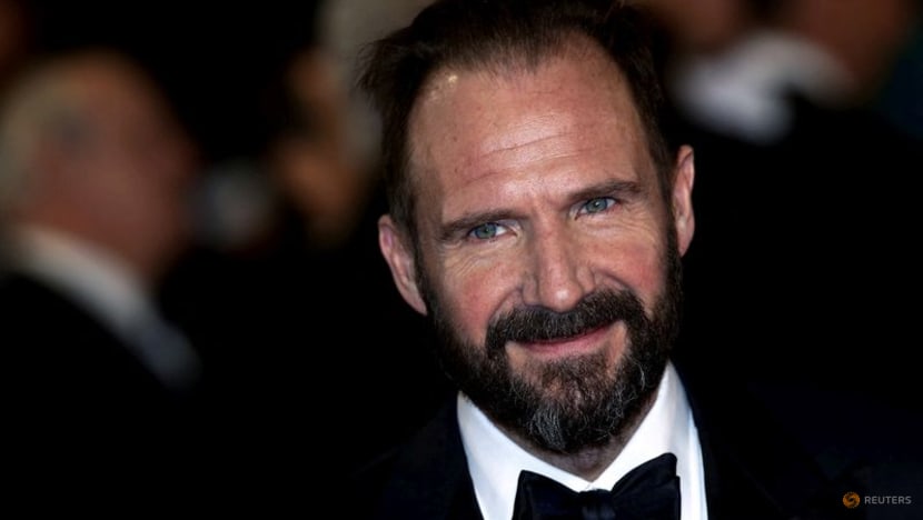 Ralph Fiennes cooks up culinary heaven and hell in 'The Menu' Ralph Fiennes cooks up culinary heaven and hell in 'The Menu'