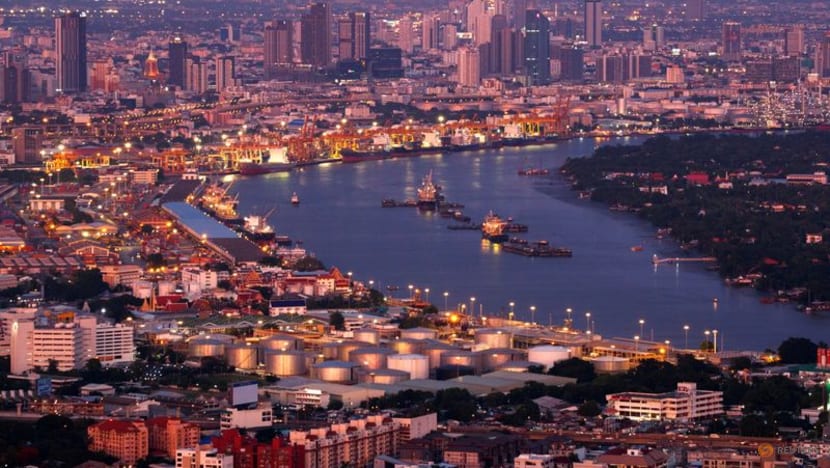 Thai economy to recover only in H2 2022 after tourism reopening - survey Thai economy to recover only in H2 2022 after tourism reopening - survey