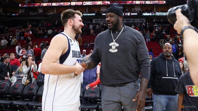 Shaq hip surgery confirmed after hospital photo post Shaq hip surgery confirmed after hospital photo post
