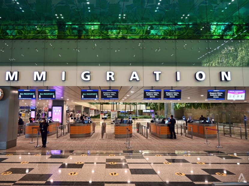 Singaporeans hoping to return from US on VTL face challenges getting proof of COVID-19 jabs Singaporeans hoping to return from US on VTL face challenges getting proof of COVID-19 jabs