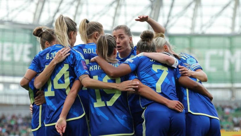 Thụy Điển giành chiến thắng 3-0 trước Ireland ở vòng loại Euro nữ