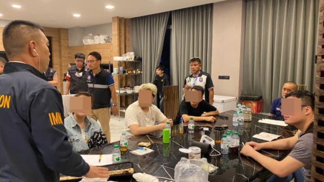 泰国警方逮捕中国电诈团伙 五人落网