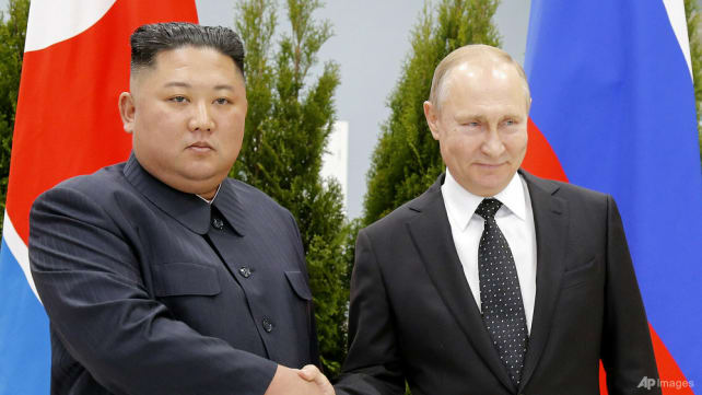 Commentary: If Putin needs North Korean weapons, he’s in trouble