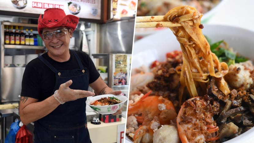 ‘Cowboy’ Bak Chor Mee Hawker Reopens Stall After Closing It Due To Errant Rule-Flouting Customers