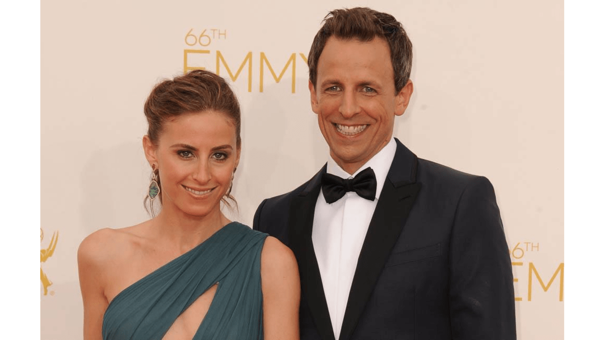 Seth Meyers' baby born in apartment lobby 8days