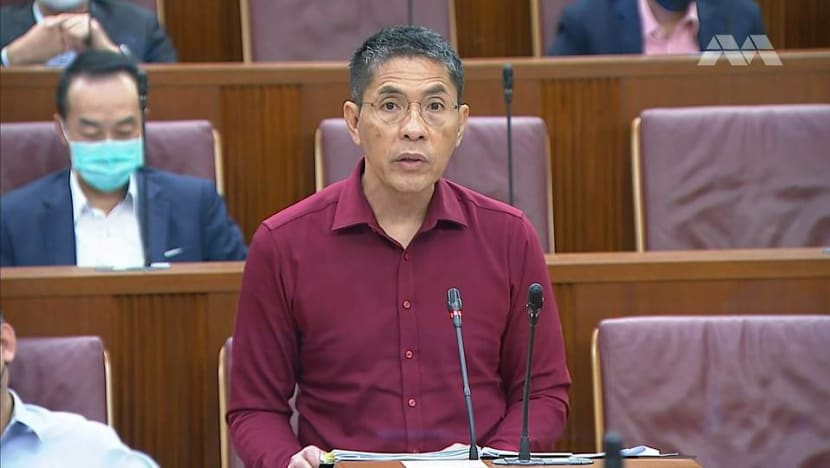 Students who experience discrimination 'should not hesitate' to provide feedback to schools: Maliki Osman Students who experience discrimination 'should not hesitate' to provide feedback to schools: Maliki Osman