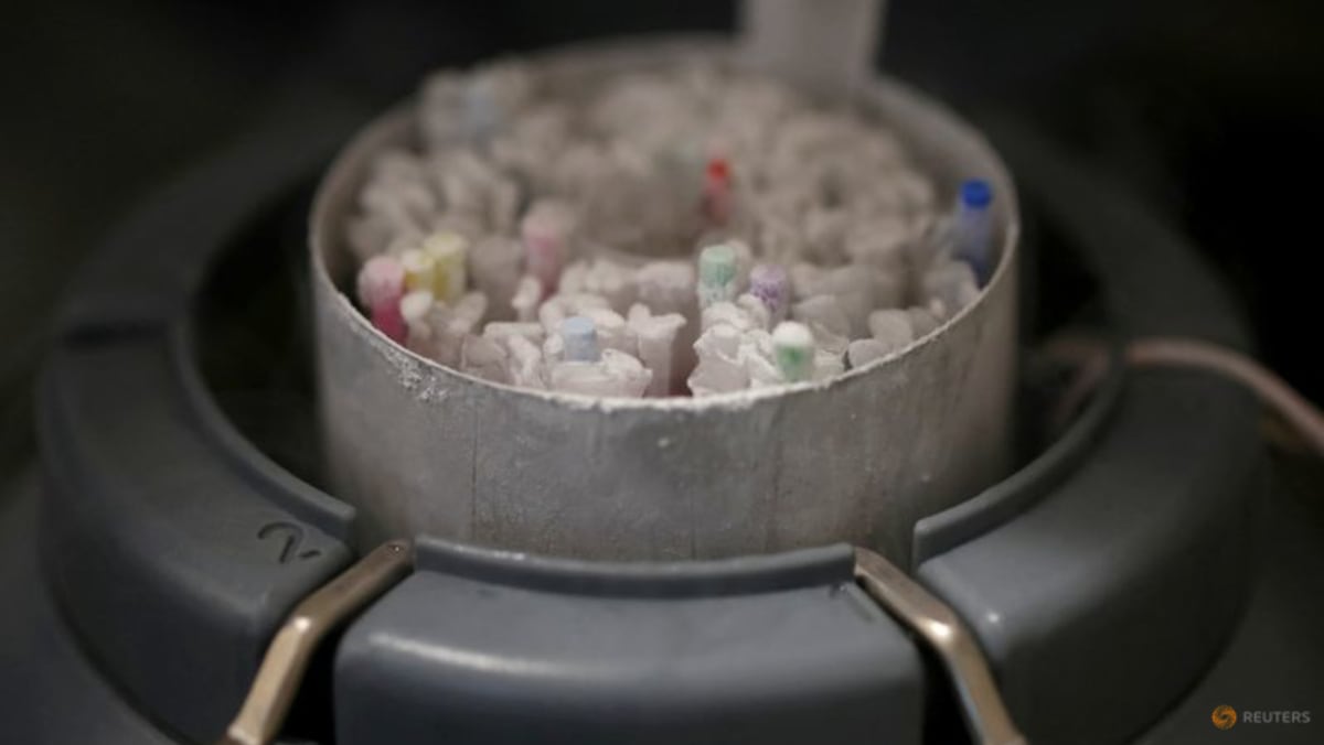 Father of hundreds gets sperm donation ban from Dutch court Father of hundreds gets sperm donation ban from Dutch court