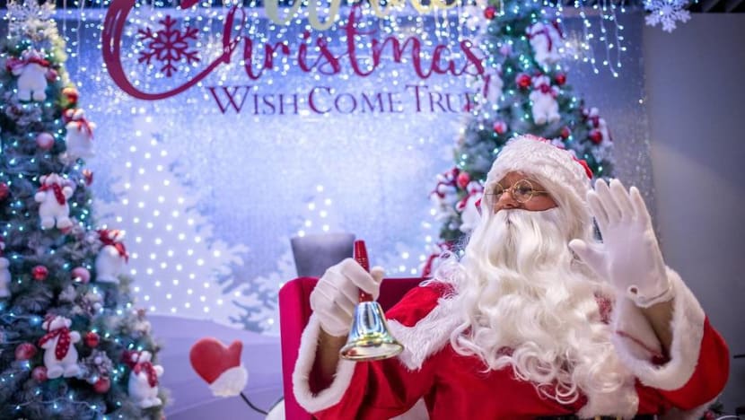 COVID-19 limits demand for Santa Claus to appear at malls, events COVID-19 limits demand for Santa Claus to appear at malls, events