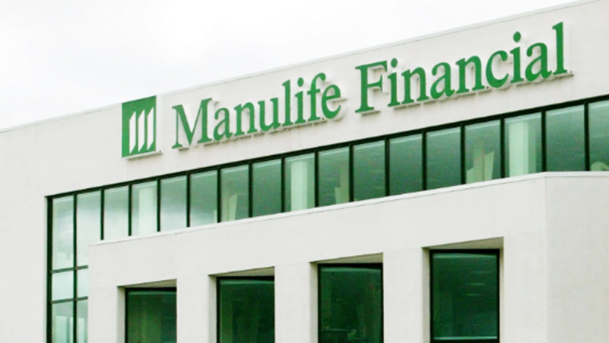 Manulife US REIT seeks to raise up to S 632m in S pore IPO TODAY