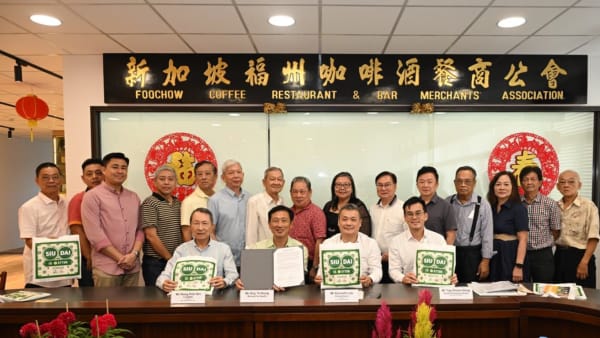Two coffeeshop associations pledge support for 'siu dai' or less sugar in drinks movement - Vimarsana News