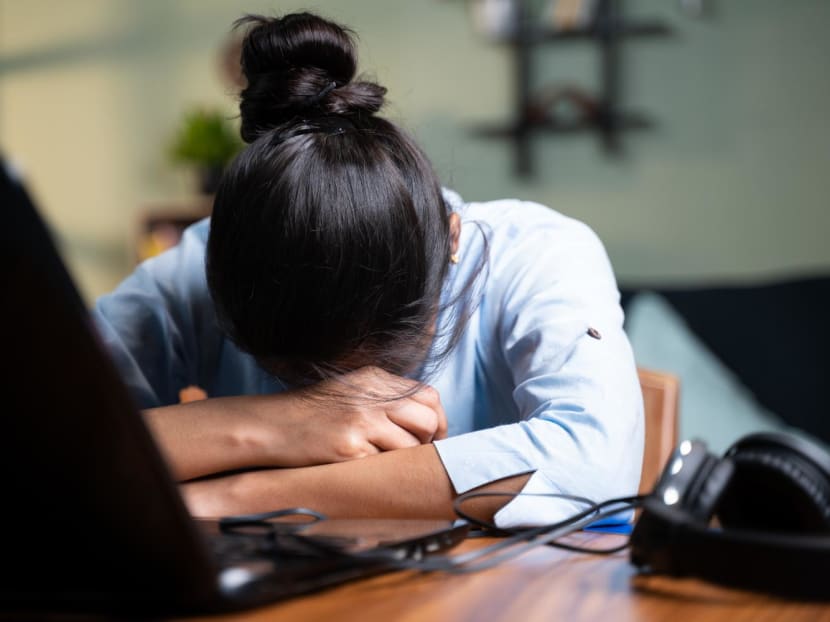 More S'porean workers dissatisfied with job, suffer poorer mental health than Filipino, Indonesian peers: Survey More S'porean workers dissatisfied with job, suffer poorer mental health than Filipino, Indonesian peers: Survey