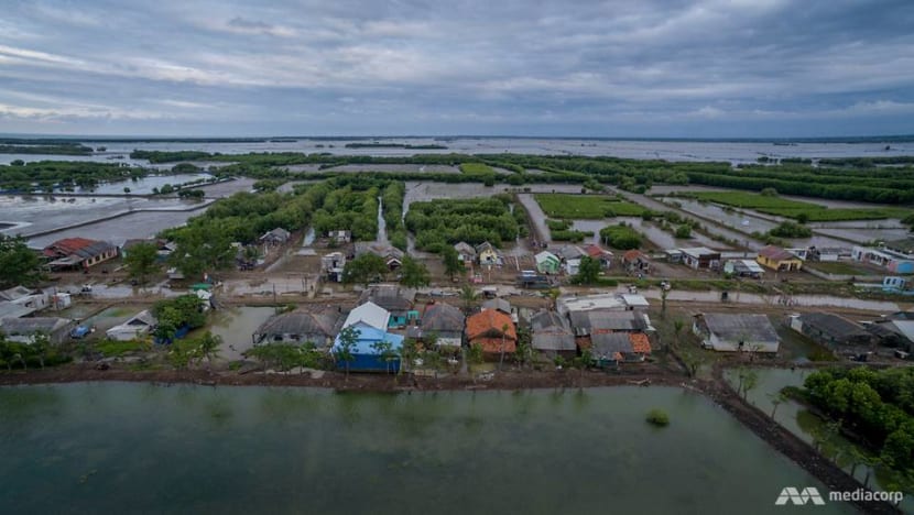 Time is running out for Indonesian fishing village as it battles coastal erosion Time is running out for Indonesian fishing village as it battles coastal erosion