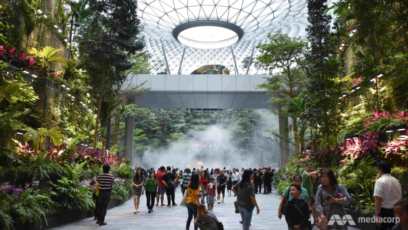 Moshe Safdie Designs Singapore's Jewel Changi Airport As a Destination  Garden