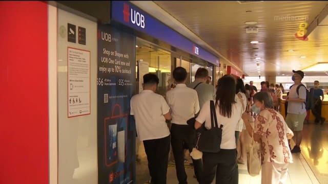 一些银行近期调高定期存款利率 吸引不少人开设户头