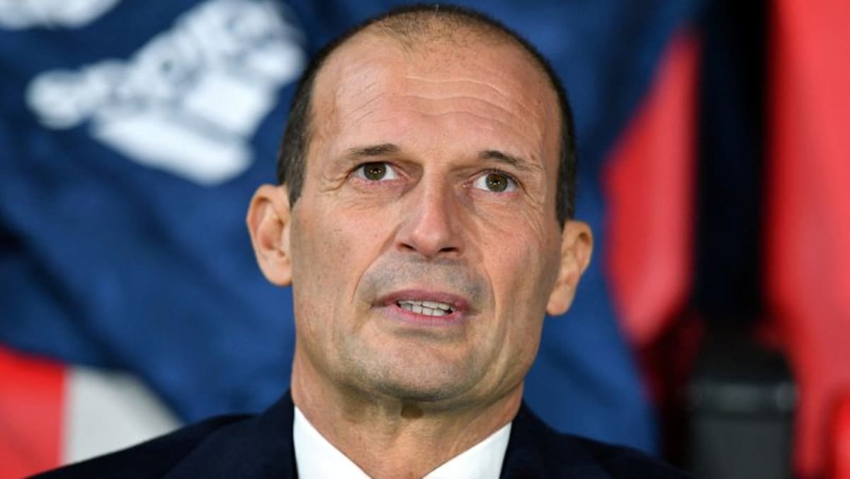 Juventus harus mempertahankan fokus di tengah kekacauan di luar lapangan, kata Allegri
