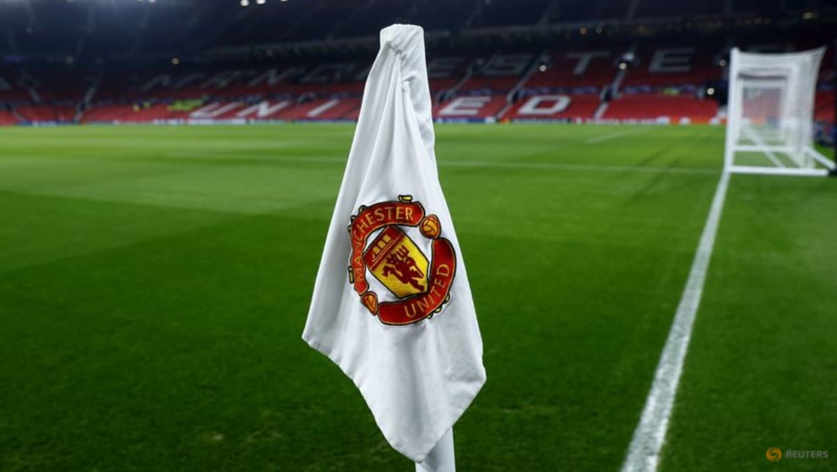 Ratcliffe’s Manchester Utd deal delayed by concerns for minority shareholders: Report