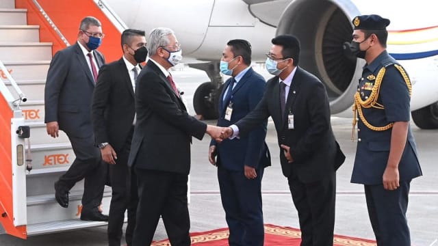 马国首相官访迪拜遭冷待 传二外交官召回国“雪藏”