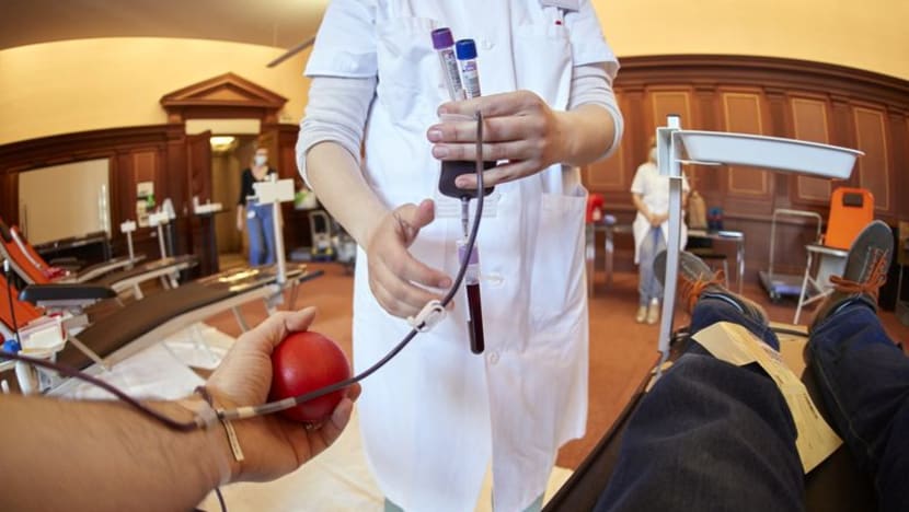 Fewer give blood as more people around the world get vaccinated for COVID-19 Fewer give blood as more people around the world get vaccinated for COVID-19