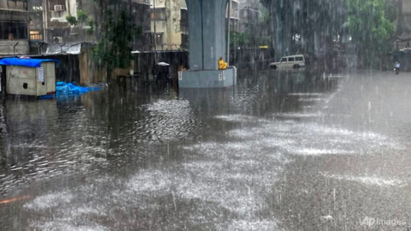 3-storey building collapses in India in heavy rain, kills 11