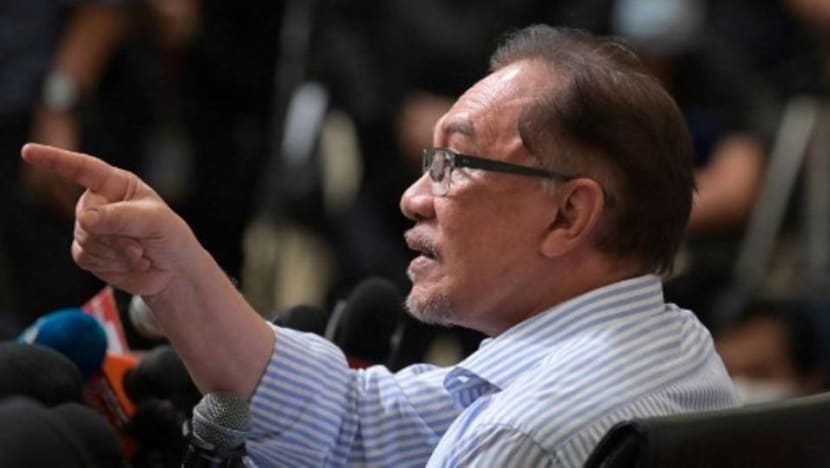 Defections from PKR have not given Perikatan Nasional parliamentary majority, claims Anwar Defections from PKR have not given Perikatan Nasional parliamentary majority, claims Anwar