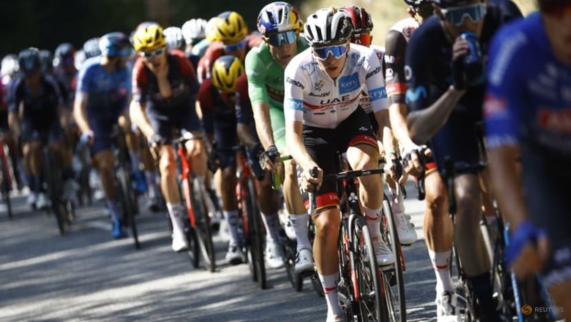 Pogacar trails Vingegaard but takes fresh momentum into Tour third week