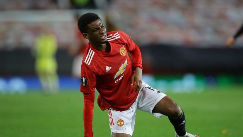 Football:Man United winger Diallo out for six weeks, loan move on hold Football:Man United winger Diallo out for six weeks, loan move on hold