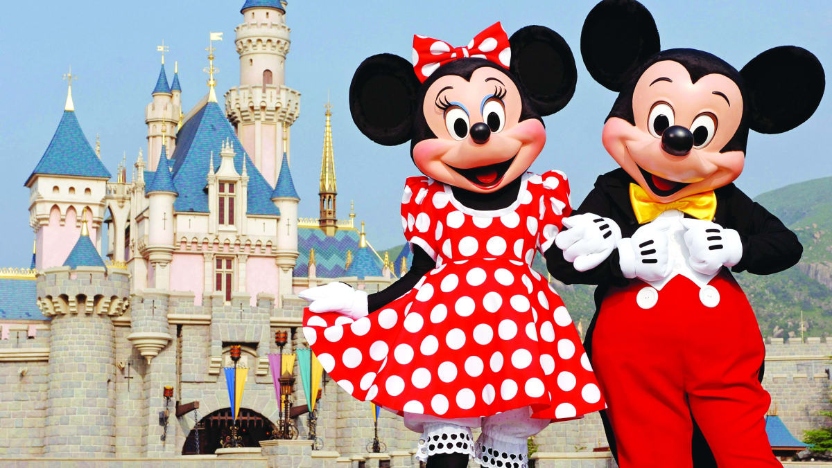 Disney Sets S 1 61 Billion Bailout Plan For Disneyland Paris TODAY