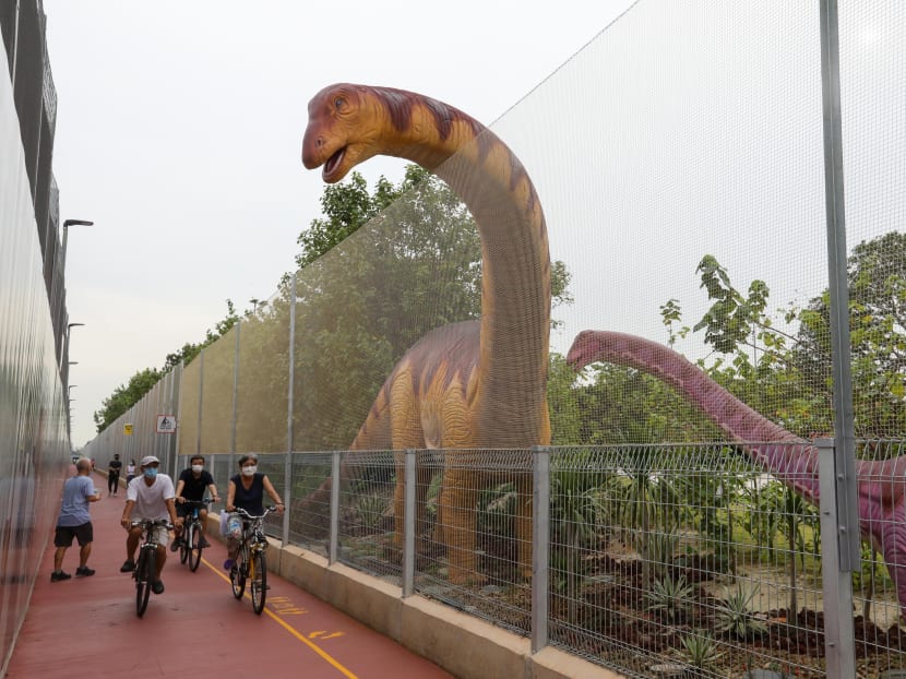 The Changi Jurassic Mile is a permanent outdoor display of dinosaur models along the recently opened Changi Airport Connector linking the airport to East Coast Park.