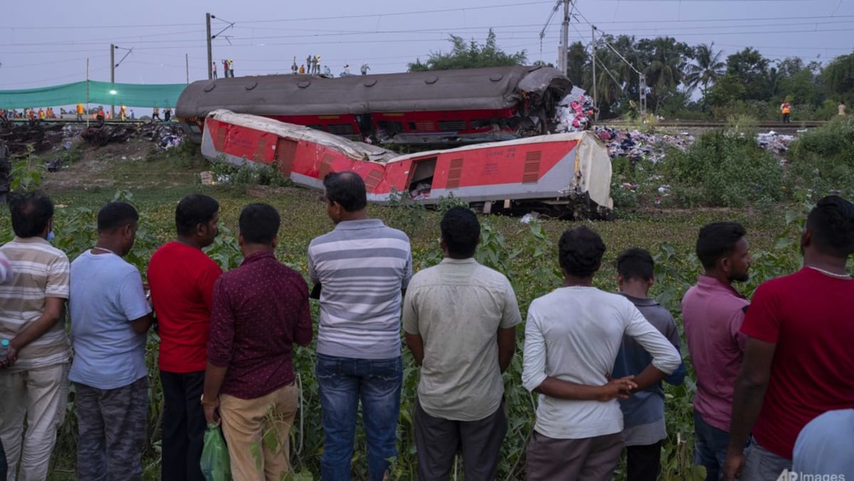 As India grieves train crash that killed 275 people, relatives still wait for bodies of loved ones As India grieves train crash that killed 275 people, relatives still wait for bodies of loved ones