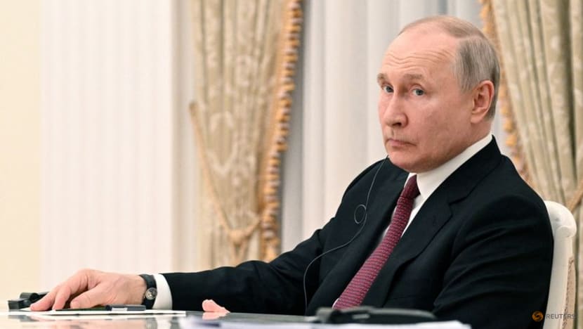 Kremlin says Russia's security services 'know their job' after Ukraine says Putin tops its kill list Kremlin says Russia's security services 'know their job' after Ukraine says Putin tops its kill list