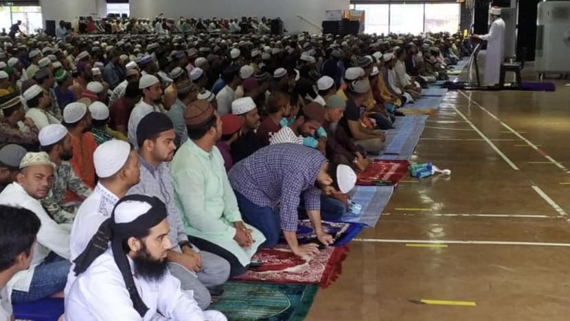 MUIS apologises for asking migrant workers to perform Hari Raya Puasa prayers in dorms