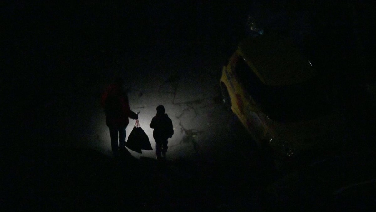 Russia launches massive aerial attack on Ukraine’s energy sector Russia launches massive aerial attack on Ukraine’s energy sector