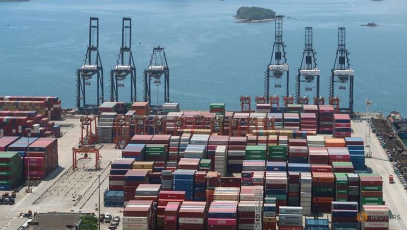 China's May exports rise 27.9per cent year on year, imports +51.1per cent year on year China's May exports rise 27.9per cent year on year, imports +51.1per cent year on year