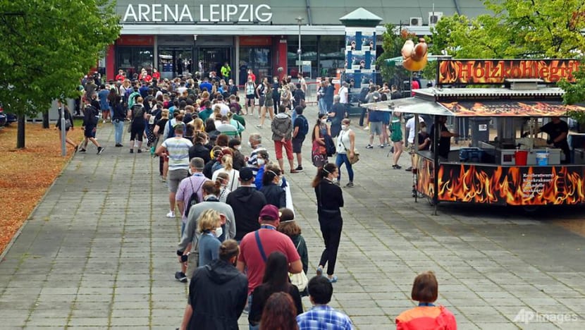 German university trials concerts to probe COVID-19 infection risks German university trials concerts to probe COVID-19 infection risks