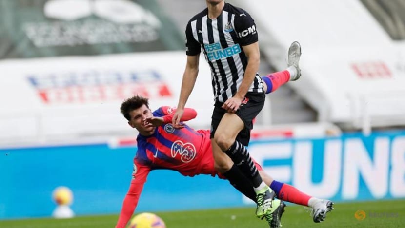 Chelsea go top with win at Newcastle Chelsea go top with win at Newcastle
