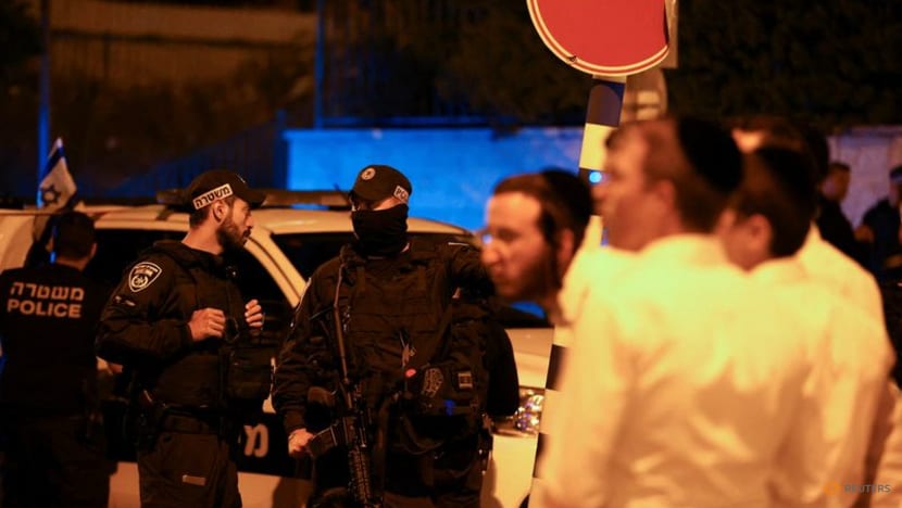 Two Palestinians killed, Israeli policeman stabbed as violence simmers