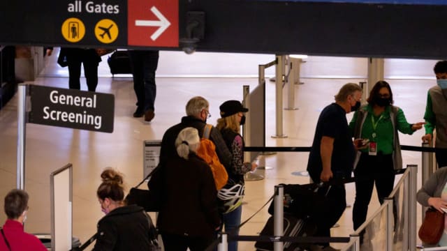 美国将要求中国入境旅客登机前出示冠病阴性证明